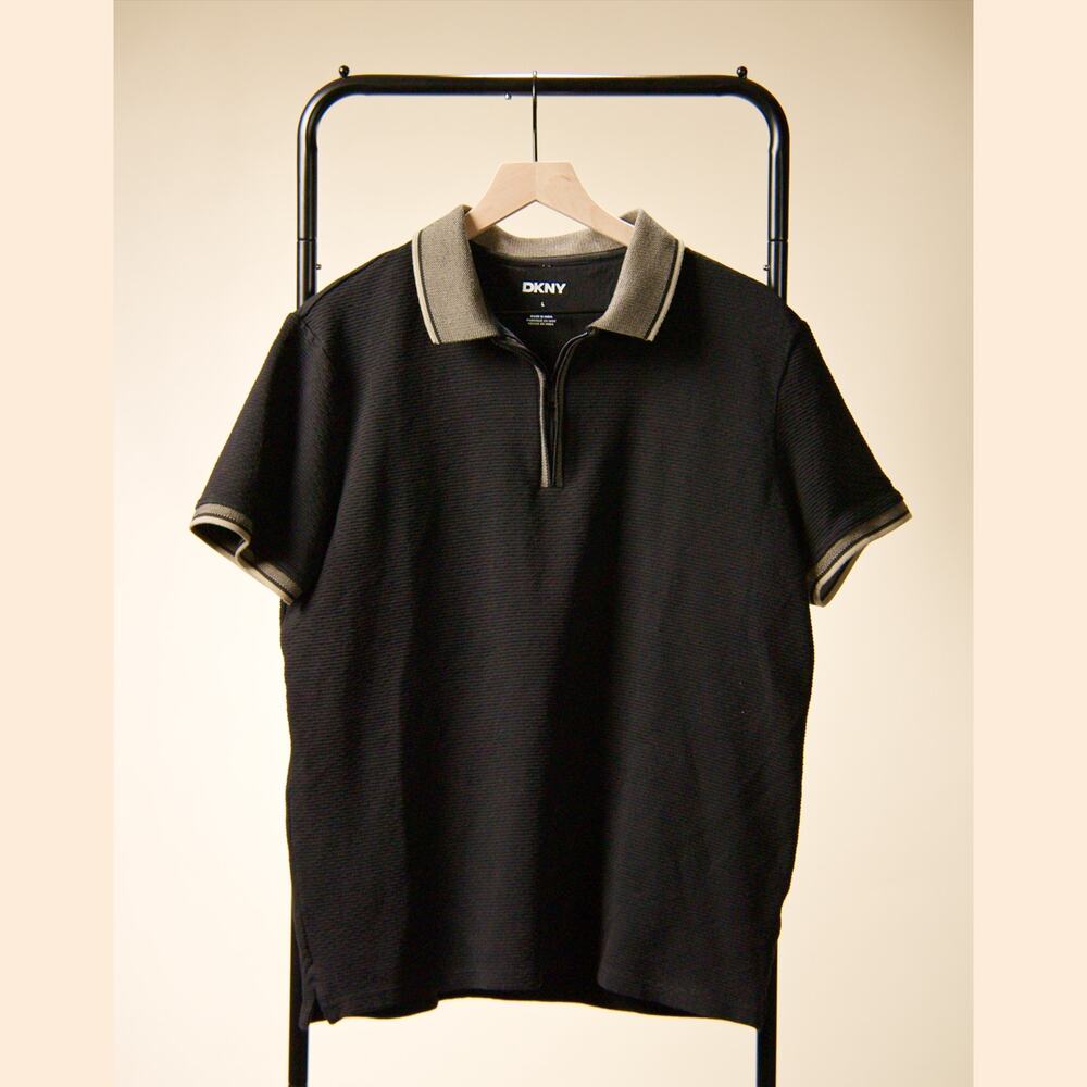 DKNY Men's Large Black Textured Quarter Zip Polo Shirt Tan Collar